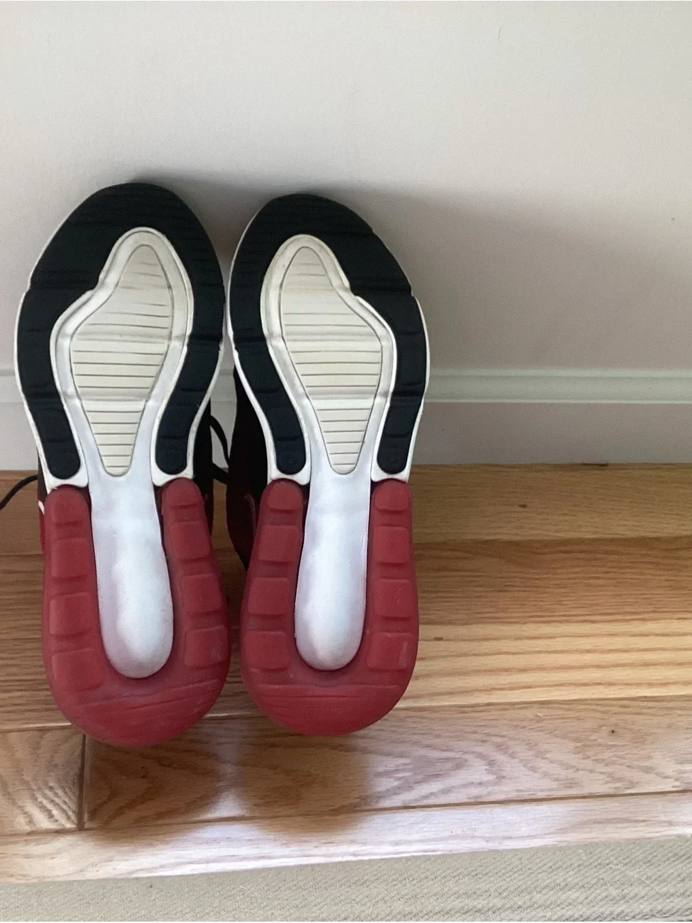 Nike Kids Air Max 270 React - Youth Size 7